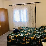 Trilocale Corallo 300 Mt Apartman